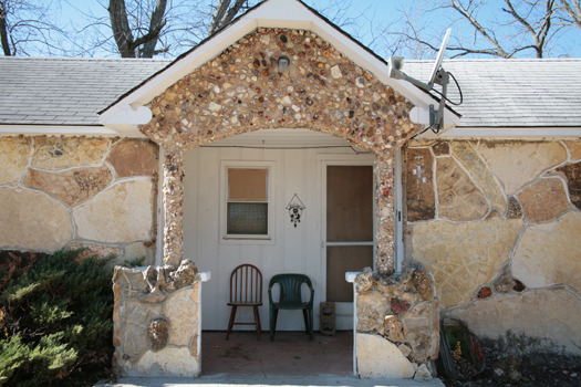 Giraffe Houses of the Ozarks