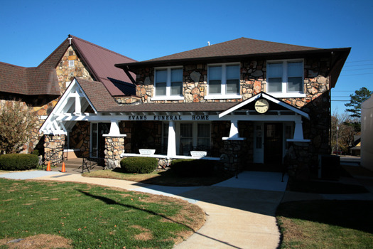 Giraffe Houses of the Ozarks